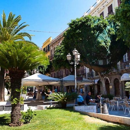 Al Corso Bed and Breakfast Cagliari Eksteriør billede
