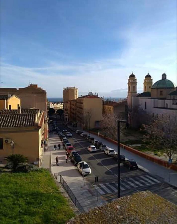 Al Corso Bed and Breakfast Cagliari Eksteriør billede